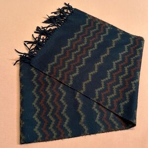 New 100% CASHMERE Scarf.